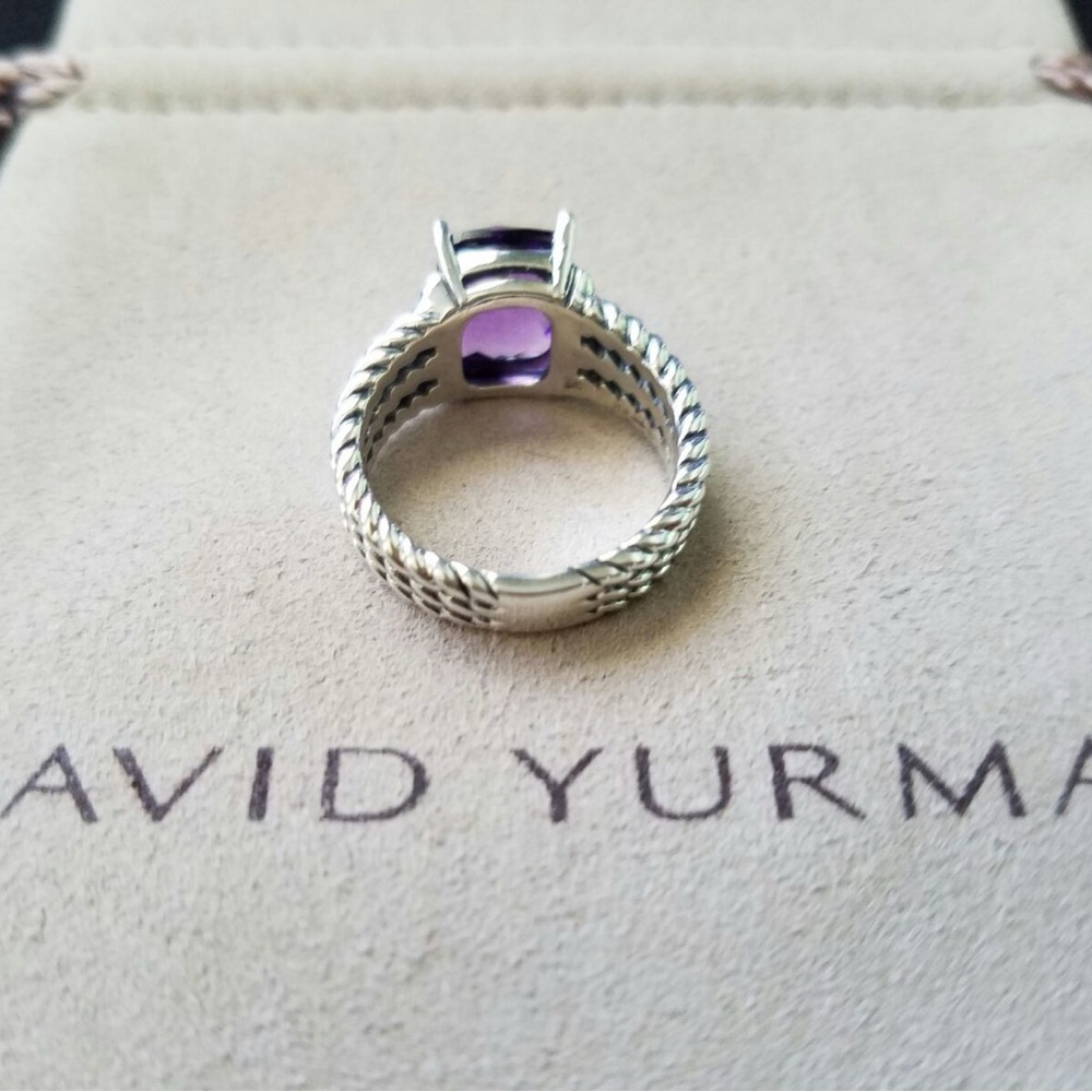 David Yurman Petite Wheaton Ring with Amethyst and white Diamonds - Picture 3 of 5